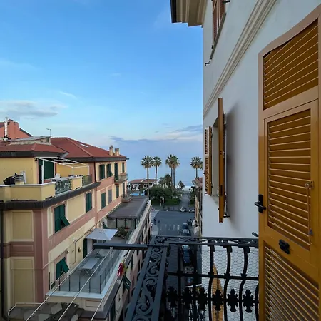 Varazzesuite Golden Paradise * Varazze